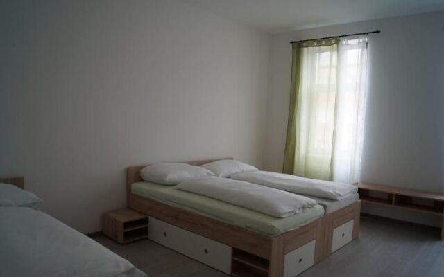 City Residence Rooms  Apartments