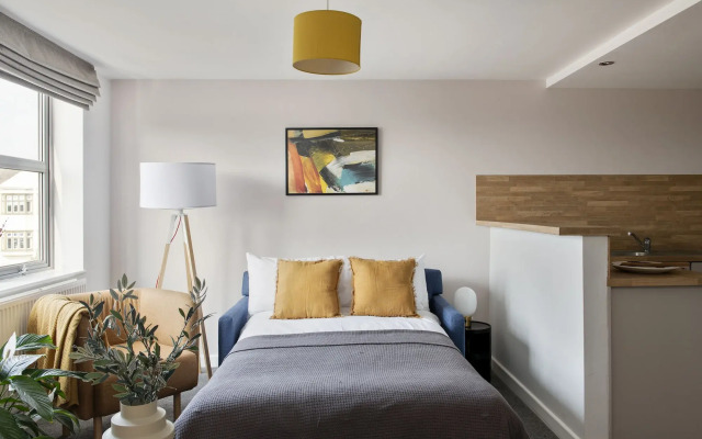 SACO Nottingham - The Ropewalk