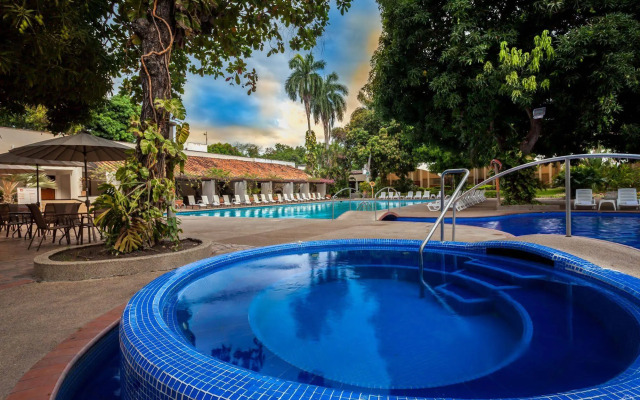 GHL Hotel Club El Puente