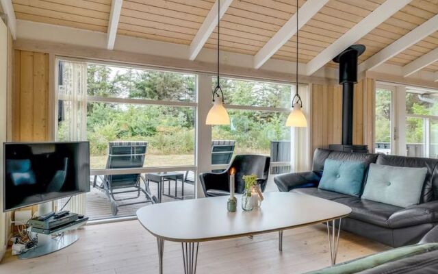 "Wulfhild" - 700m from the sea in NW Jutland