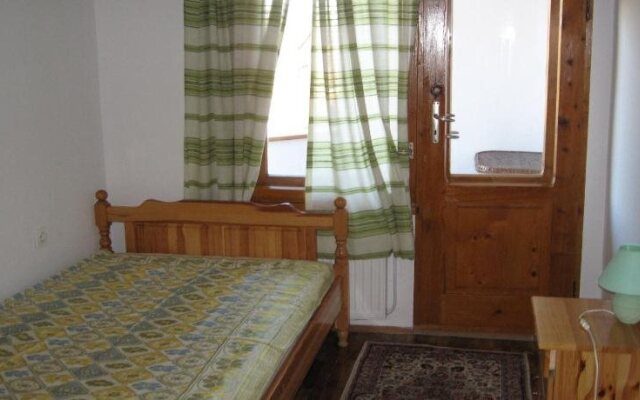 Guest House Astra