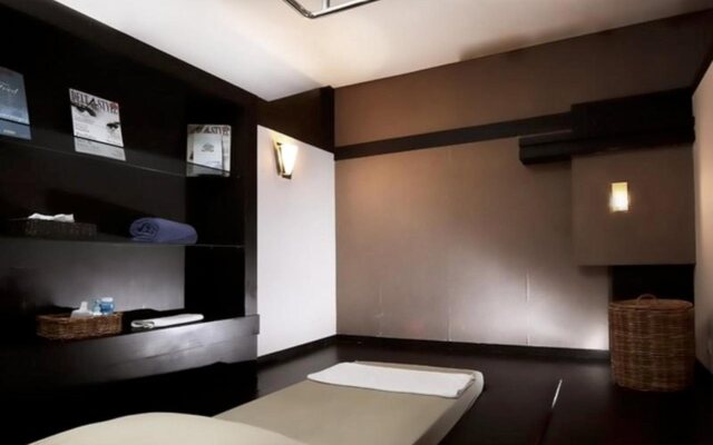 Grand Delta Hotel