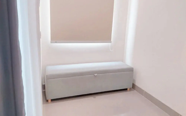 Good Place And Relaxing Studio Apartment At B Residence