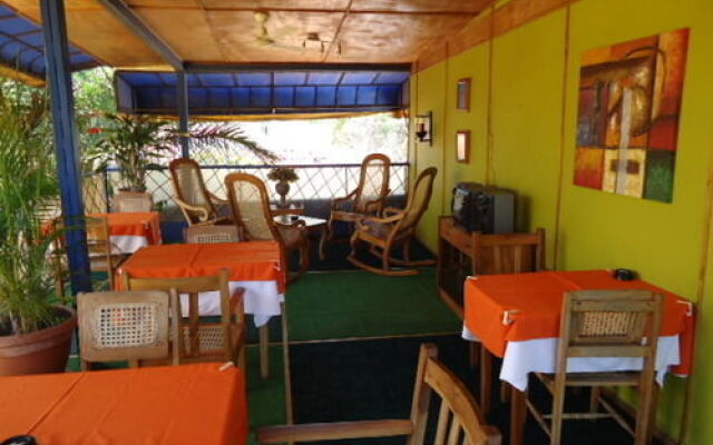 Hotel La Pyramide