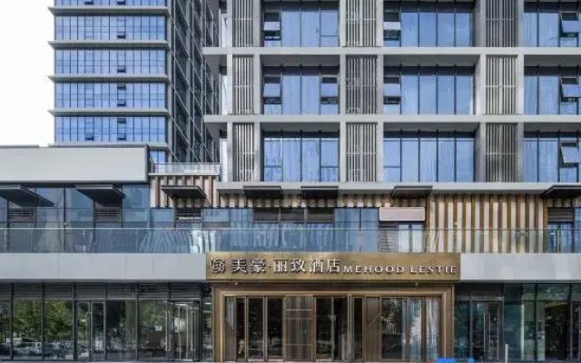 Mehood Lestie Hotel