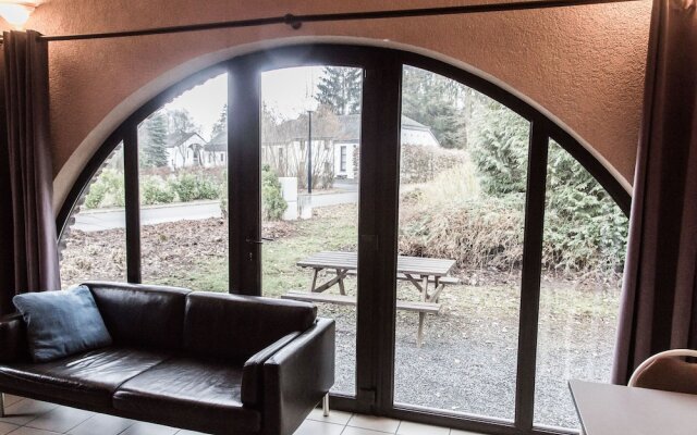 Tidy holiday home with a terrace located in the Ourthedal