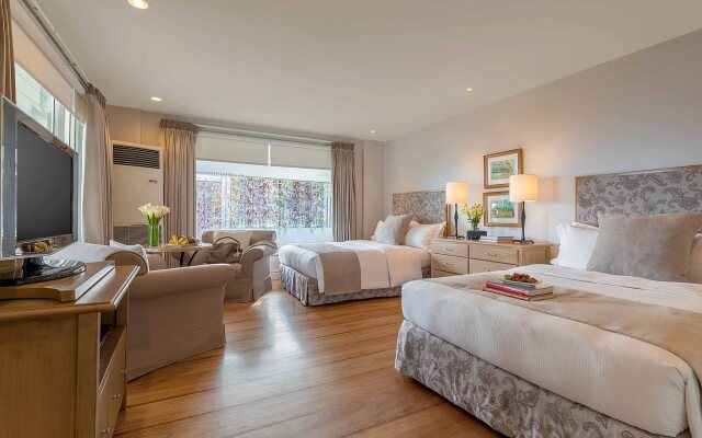 Discovery Country Suites