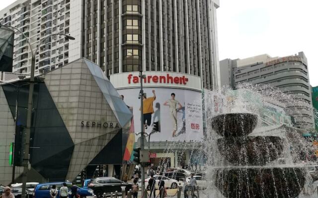 Mowu Suites @ Bukit Bintang Fahrenheit 88