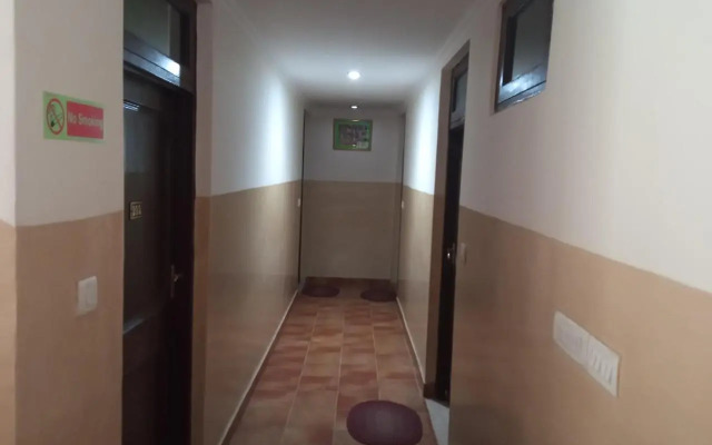 OYO 26696 Hotel Mountain Trail