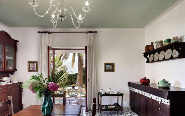 M Suites Sorrento