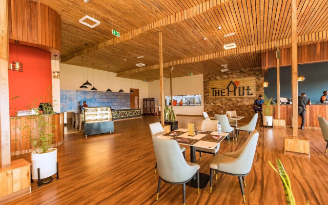 The Hut Restaurant & Boutique hotel