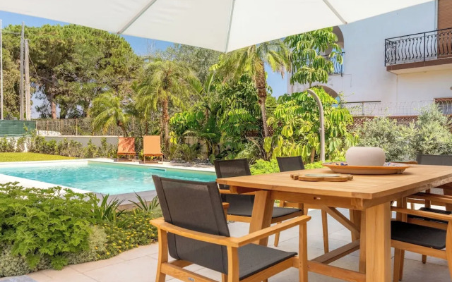 Villa Bali with Pool by Wonderful Italy