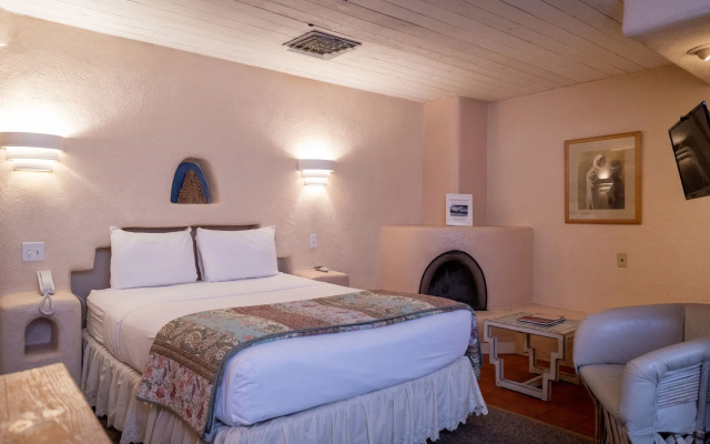 The Historic Taos Inn