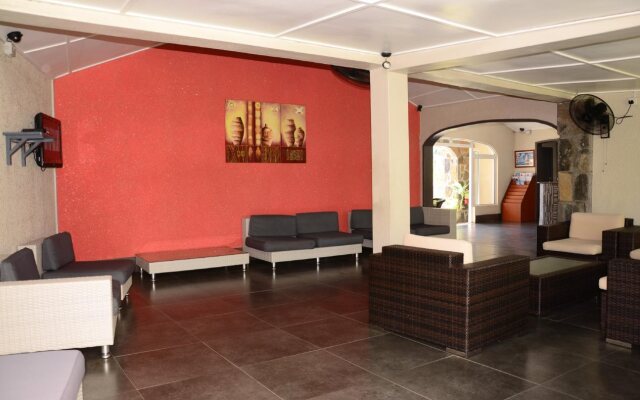 Le Grand Bleu Hotel