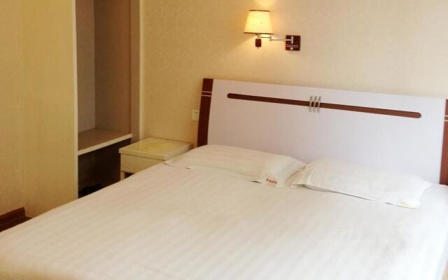 Xicheng Business Hotel