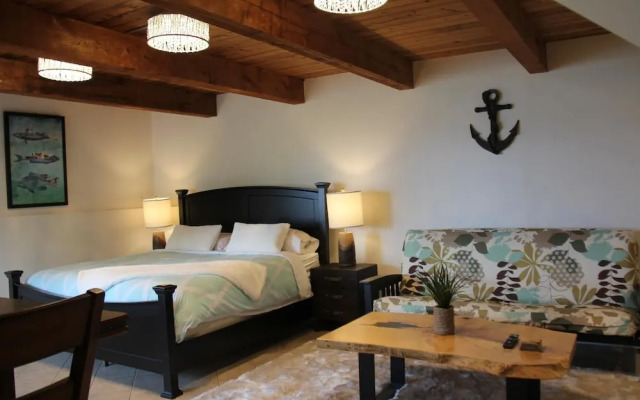Little Bear Garden View Jean Marie Suite