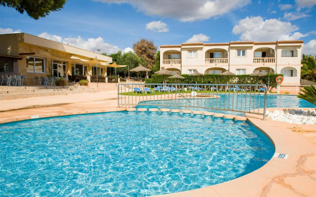 Apartamentos Sol Romántica by DOT Suites