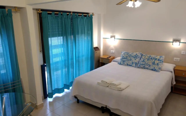 Hotel Soleares