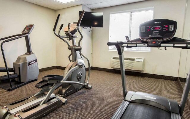 Candlewood Suites Charlotte - Arrowood by IHG