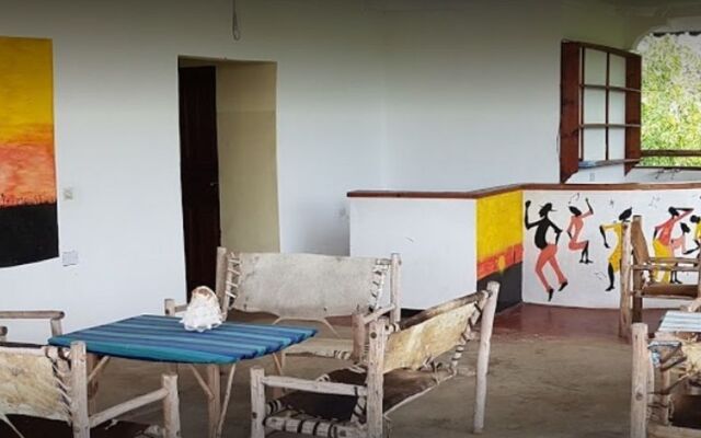 Mfumbwi Backpacker Lodge