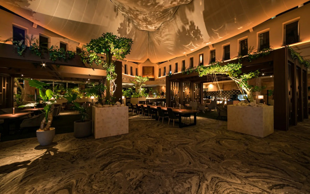Oriental Hotel Okinawa Resort & Spa