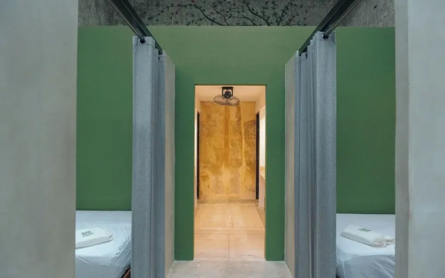 Hostal Escentrike