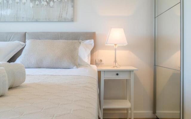 Mary Ann Apartment 2