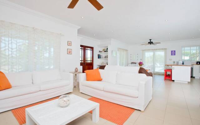 Miss Ruby by Eleuthera Vacation Rentals