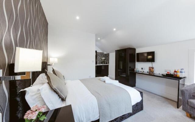 Modern city centre studio apartment