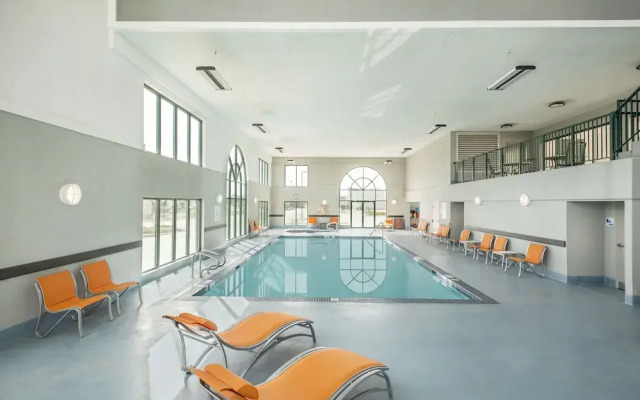 Holiday Inn Express & Suites Medicine Hat Transcanada Hwy 1, An Ihg Hotel