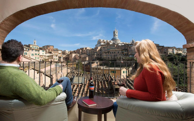 Hotel Alma Domus