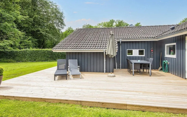 8 Person Holiday Home in Aabenraa