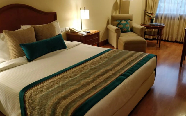 Jaypee Vasant Continental