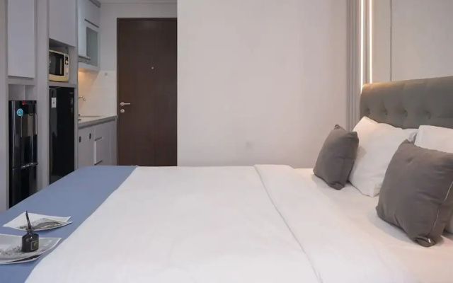 Modern Look Studio Apartment At Transpark Bintaro