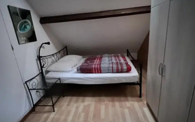 APPARTEMENT 6 PERSONNES CLASSE 2 ETOILES LEBOUCQ Laurent