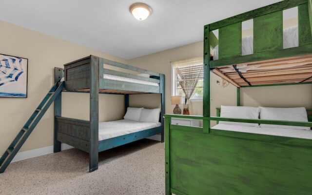 Bungalow By the Sea-starfish