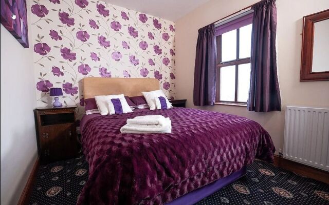Hill House Bed and breakfast