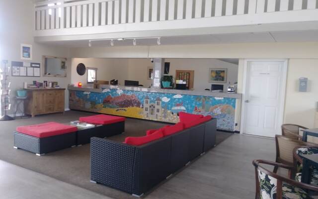 Big Chile Inn & Suites