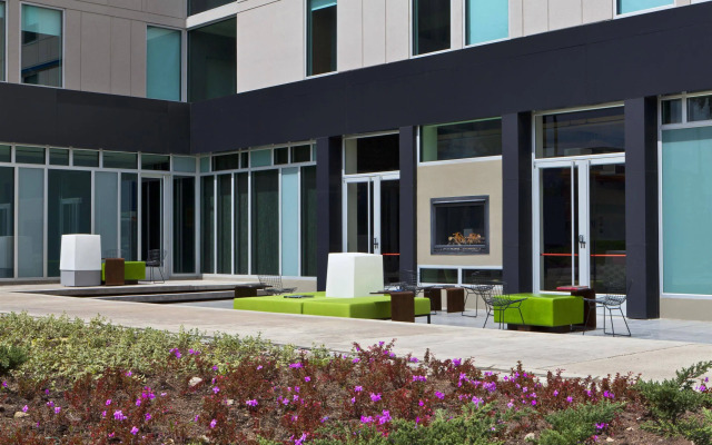 Aloft Bogota Airport