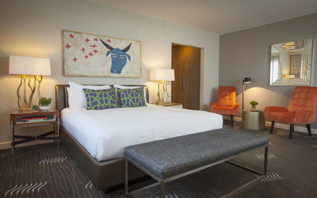 Kimpton Hotel Palomar Phoenix Cityscape by IHG