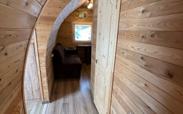 Shrek House (Шрек Хаус)