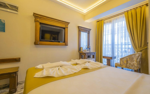 Reis Royal Hotel