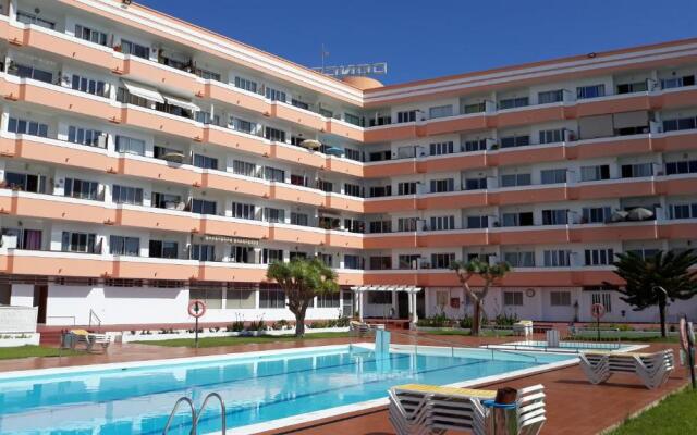 Yumbo Apartment