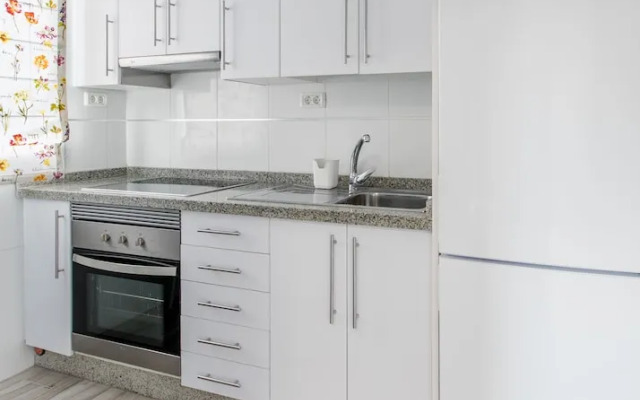 Santa Cruz Downtown Apartment, Luminosidad, Confort y Estilo