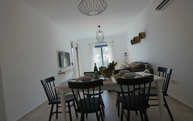 Phaedrus Living: Seaside Luxury Flat Limnaria 152