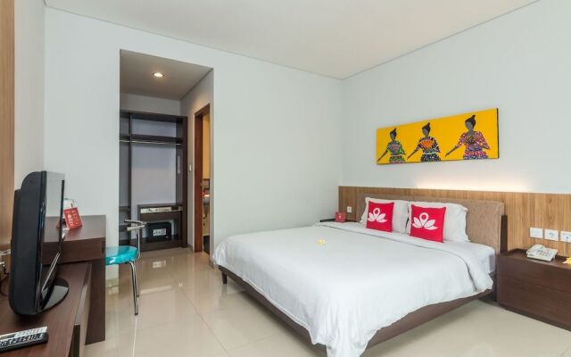 ZEN Rooms Seminyak Mertanadi