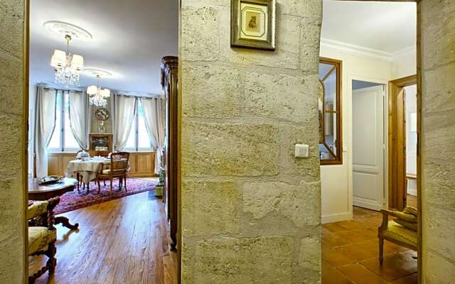 Le Clos De Saint Seurin