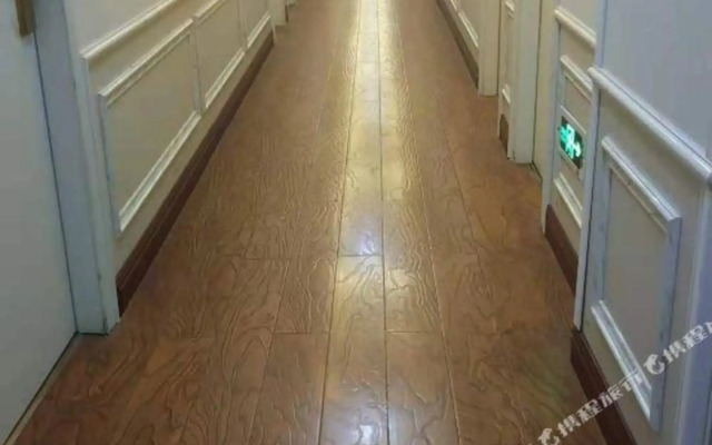 Suntai Yuxi Hotel Chengdu(成都森泰御熙酒店（蜀都万达店）)