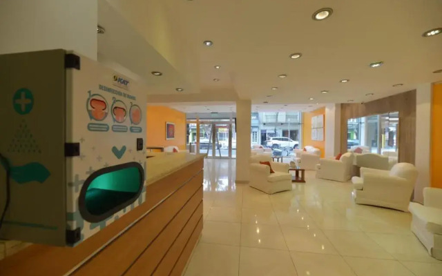 Baloo Hotel 2**