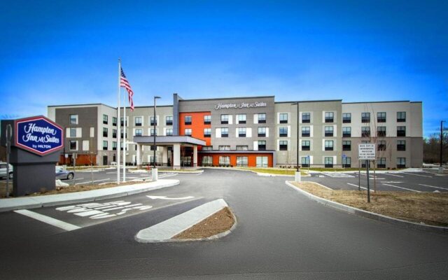 Hampton Inn & Suites North Attleboro